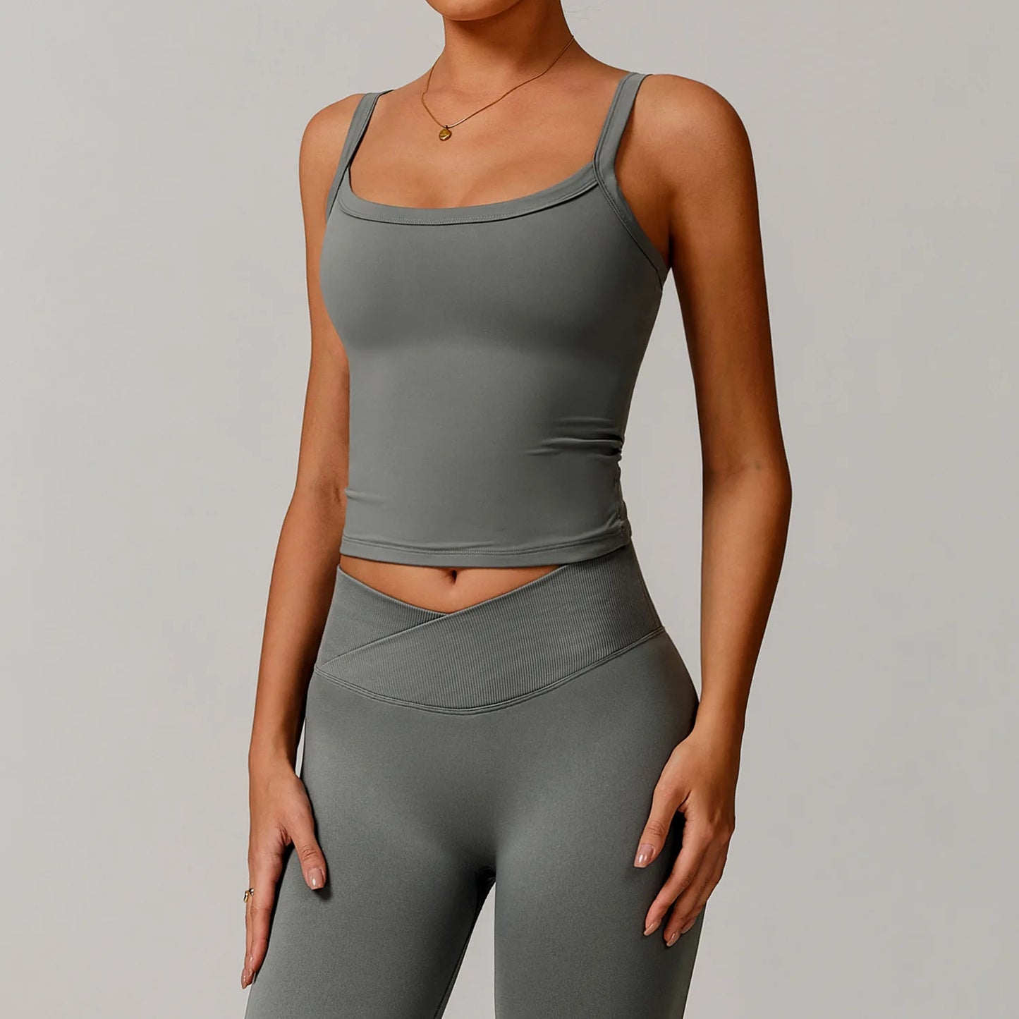 Sleeveless tank top
