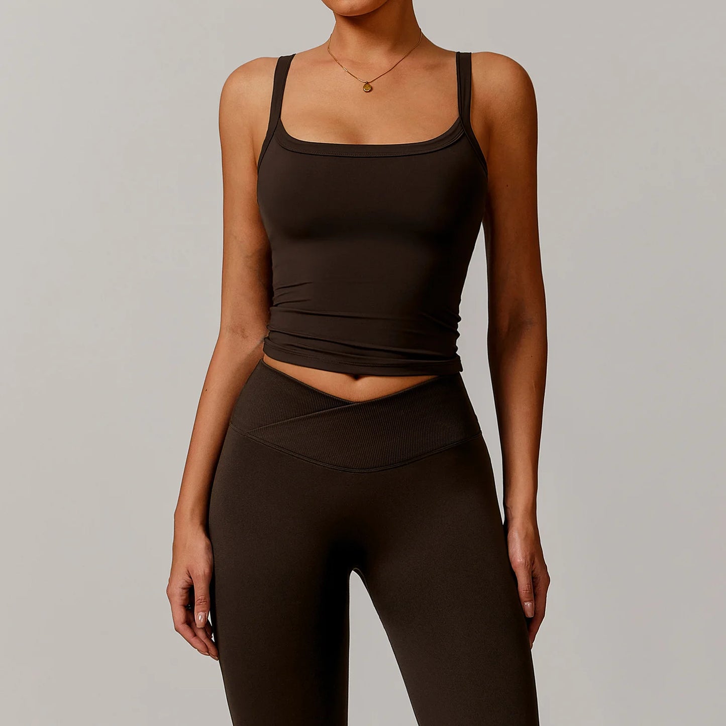 Sleeveless tank top